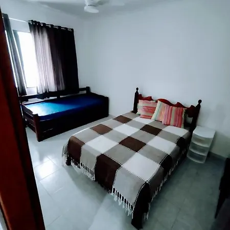Apto 1 Suite A 30 Mts. Da Praia Do Tombo - Guaruja Exterior photo