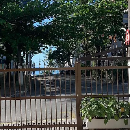 Apto 1 Suite A 30 Mts. Da Praia Do Tombo - Guaruja Exterior photo