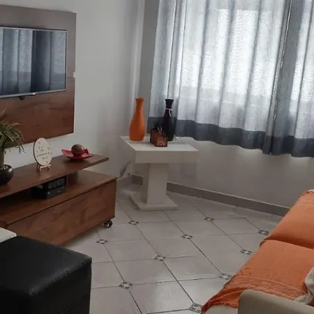Apto 1 Suite A 30 Mts. Da Praia Do Tombo - Guaruja Exterior photo